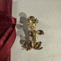Vintage Gold Tone Poodle Brooch/Pin, Sarah Coventry signed measuring 3/4” x 1 1/2”