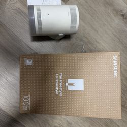 Samsung freestyle projector