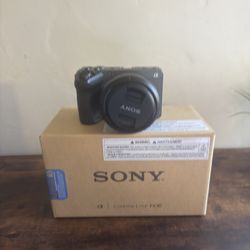 Sony Fx30 With 10-20 Pz Lens