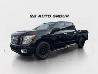 2017 Nissan Titan Crew Cab