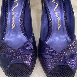 Elegant Purple Nina Heels – New, Never Worn
