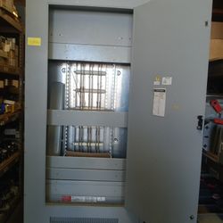 800 Amp GE Distribution Board 