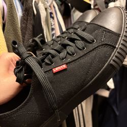 levis shoes