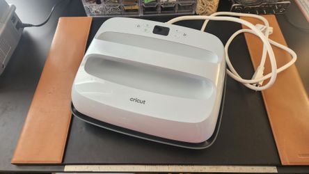 Cricut EasyPress 3 12x10