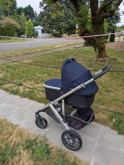 Uppababy Vista