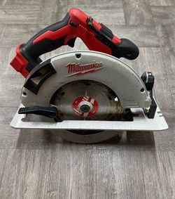 Milwaukee 2631-20 Circular Saw (Tool Only) *6260