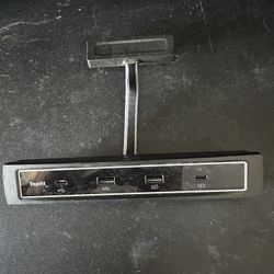 Tesla 4-Port USB Hub for Model 3/Y (2021-2023)