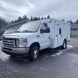 2012 Ford E350 Super Duty V10 Van – 163k miles - Commercial Cutaway – Runs Great – Ready for Work
