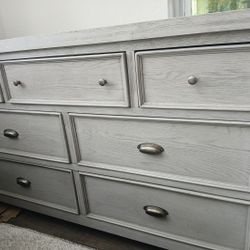 Large Light Grey Dresser