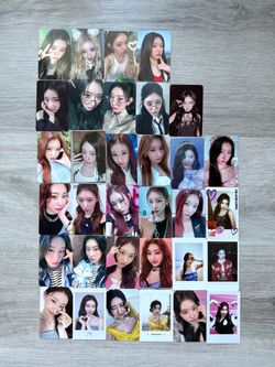 Kpop Photocards - ITZY Chaeryeong