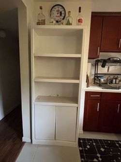 Free white bookshelf