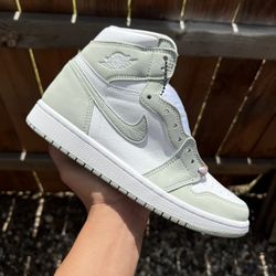 Jordan 1 High Seafoam (Size 6.5, 7)