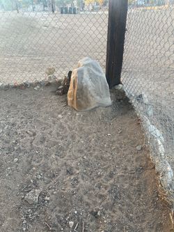 Sprinkler valve cover fake rock