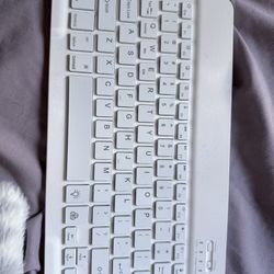 Bluetooth Keyboard
