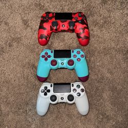 PlayStation 4 Controllers 