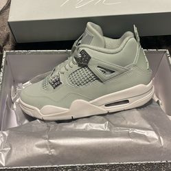 Jordan Retro 4 seafoam - Size 7 Women 