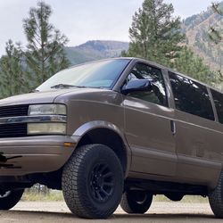 2003 Chevrolet Astro