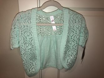 Girls size 7/8 sweater shrug