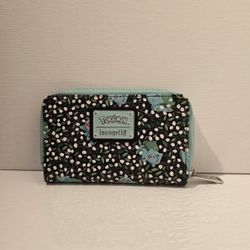 Loungefly Pokémon Bulbasaur Zip Around Wallet