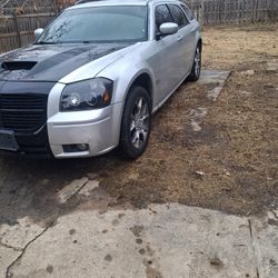 2007 Dodge Magnum 5.7L Hemi AWD