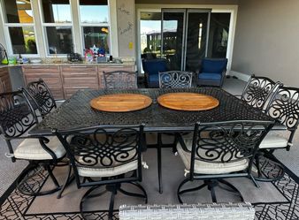 7 Piece Outdoor cast aluminum dining set