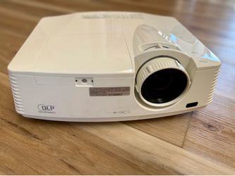 Mitsubishi Projector