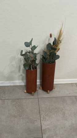 Faux Leather Vases With Flower Arrangement 