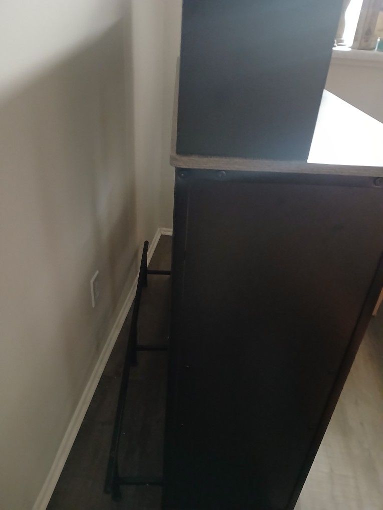 Bar Table