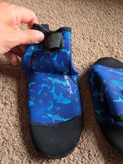 Xuker Water Socks, Kids Large