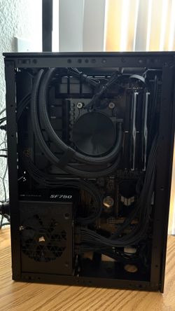 SFF Gaming PC