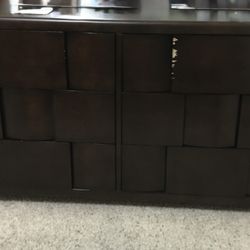 Brown Dressor Mirror