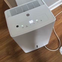 Dehumidifier 