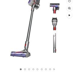 Dyson Vaccum V8  New