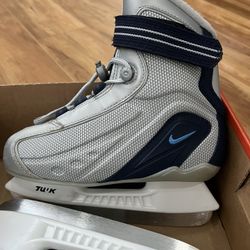 Amazing Nike Kids Ice Skates Rare Like New