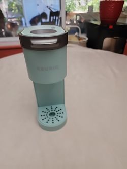 Keurig K-Mini Single Serve K-Cup Pod Coffee Maker - Teal Blue Tested Working