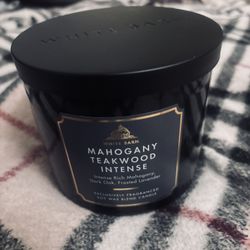 Bath And Body Works Mahogany And Teakwood Candle (Used Once)