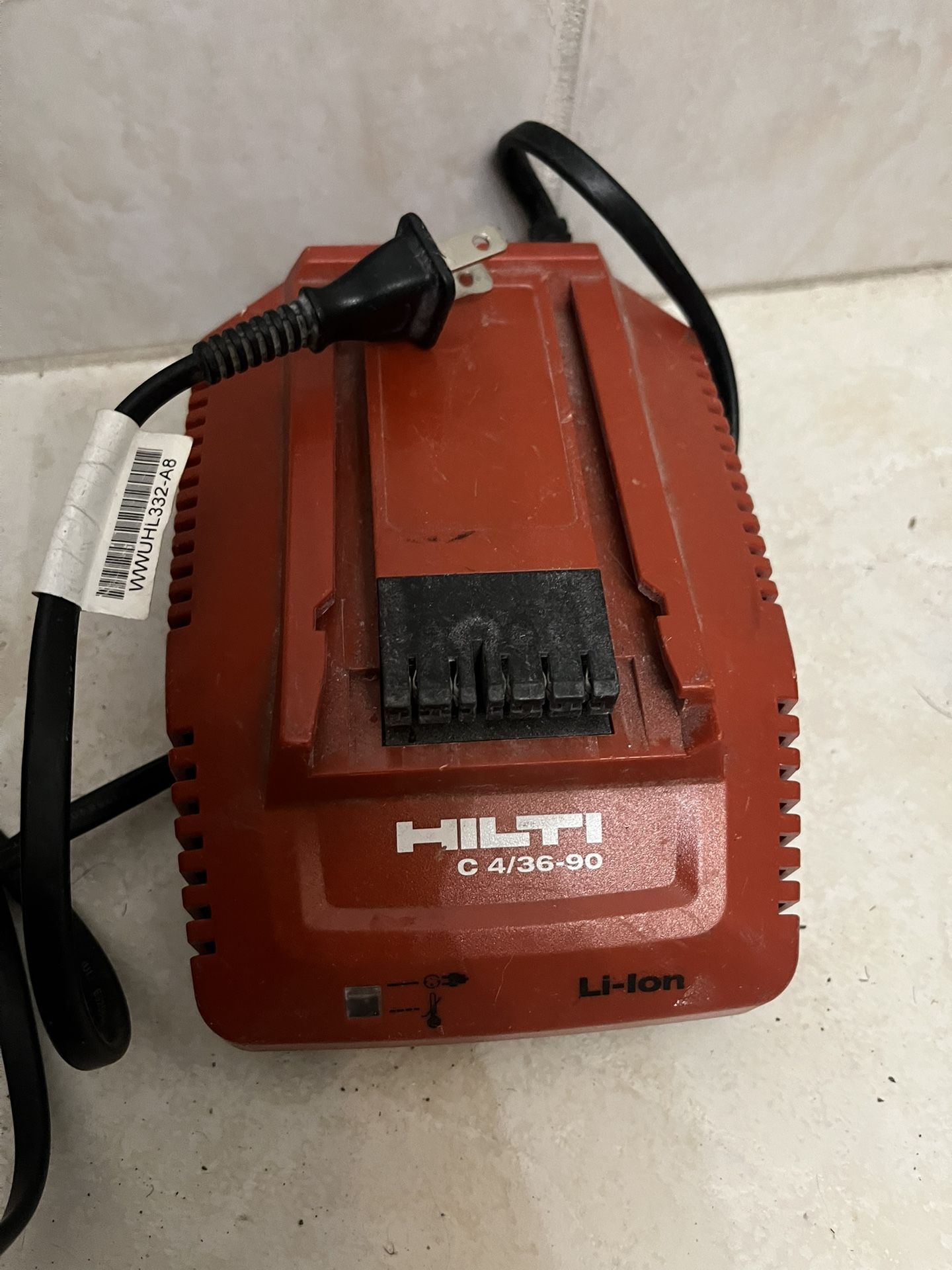 Hilti Charger 