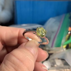Periot Ring 