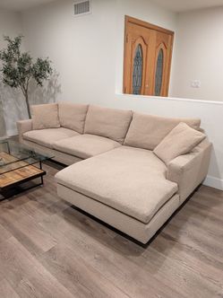 West Elm Boucle Sectional Free Delivery if local $1000