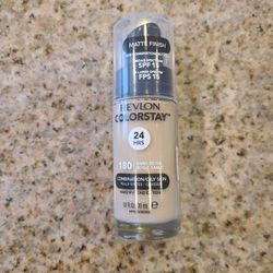 Revlon ColorStay Liquid Foundation Makeup for Combination/Oily Skin SPF 15, Longwear Medium-Full Coverage with Matte Finish, Sand Beige (180), 1.0 oz
