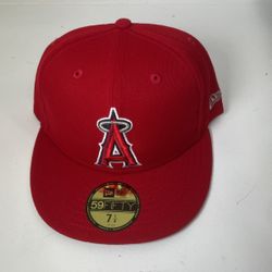 New era fitted hat 🧢 42$ each other teams and sizes available