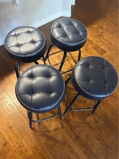 Leather Tufted Bar Stools