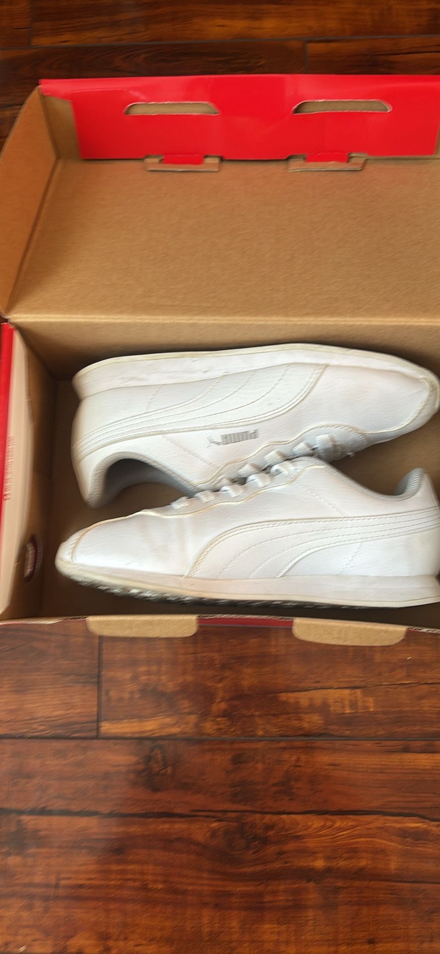 Kids Puma Turin II Size 2