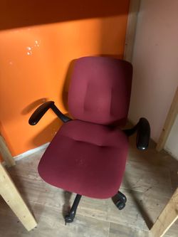 Desk chair