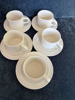 Homer Laughlin Fiesta set