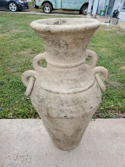 Rustic Vintage-Style Mexican Terracotta Amphora Floor Vase / Garden Planter