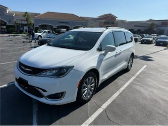 Chrysler Pacifica 2017