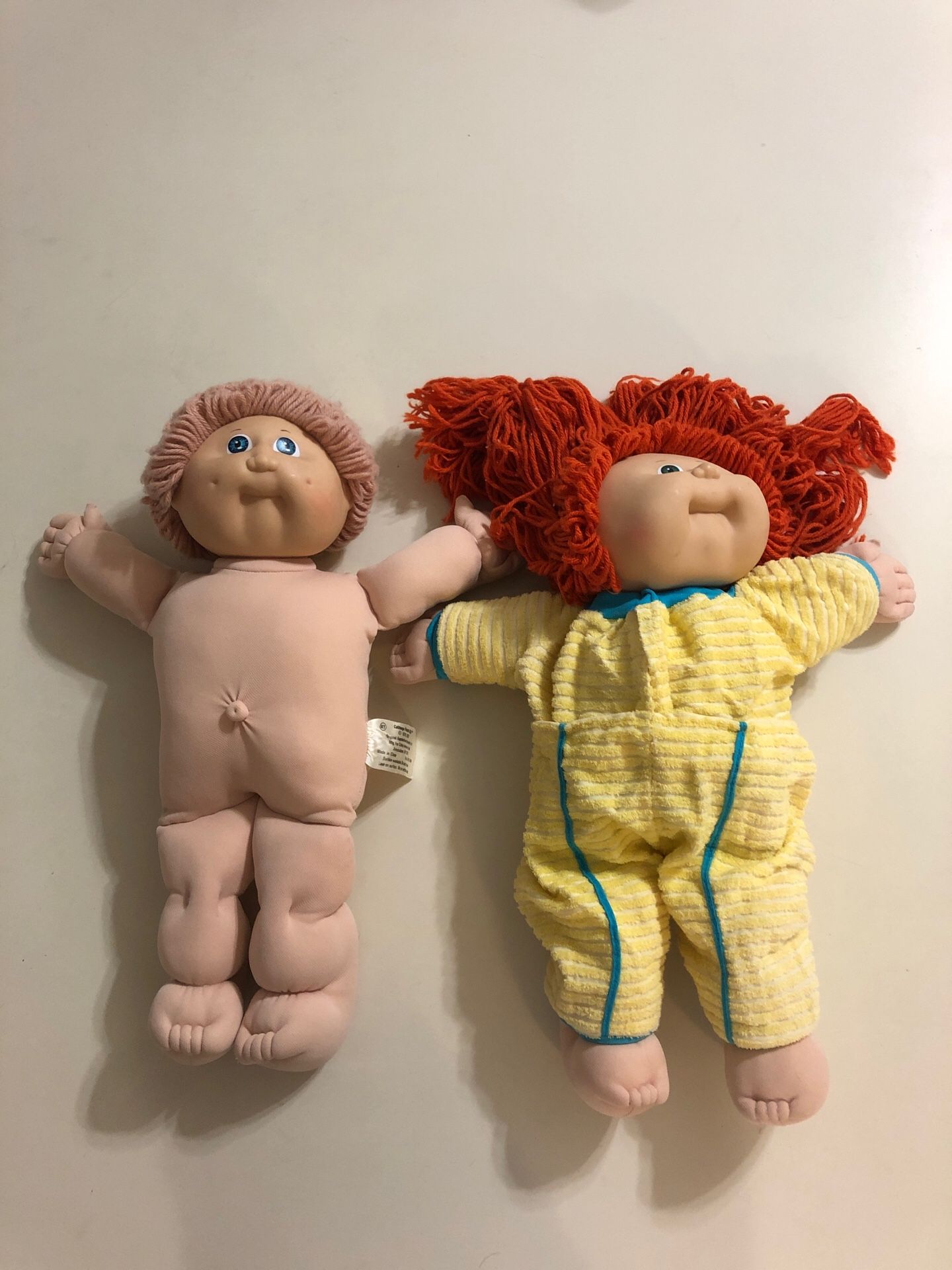 Set of 2 1985 cabbage patch kids by Xavier Roberts