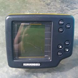 Hummingbird Wide 100 Fish finder