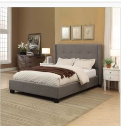 Macallister Upholstered king Bed
